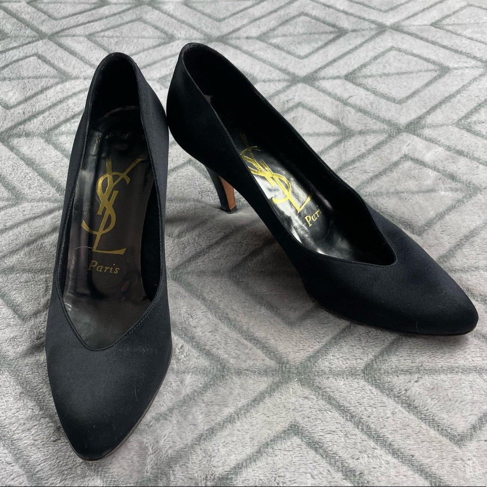 Vintage Yves Saint Laurent (YSL) black satin pumps size 6 with 3 inch heel